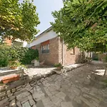 Appartamento Con Giardino A Due Passi Dal Mare