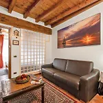 Laura - Salo - Near Lake & Beach - Happy Rentals