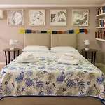 Poseidon'S Creek - Luxury Apartment