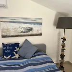 Bella Alba Apartment On The Beach