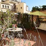 Terrace Flat In Central Naples