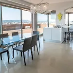 Tra Cielo E Mare - Civitanova, Appartamento Nobiliare Fronte Mare