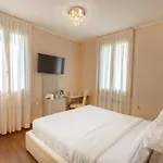 Gardone Palace Hotel