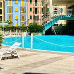 Paradiso Azzurro - 100 M Dal Mare Con Piscina