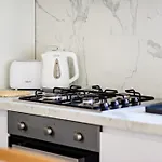 +61 - Sea View Apartment