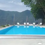 Como Lake Panorama, Nesso