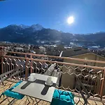 Blue Moon - Via Parigi Apartments