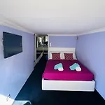 Suite House