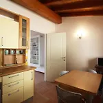 Ferienhaus In Gardone Riviera Mit Privatem Garten Und Schoener Aussicht