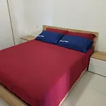 La Maison Blu - 100 Mt Dalla Spiaggia Di Serapo