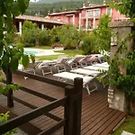Stilvolle Wohnung In Toscolano Maderno