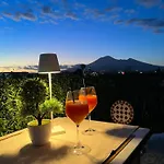 Il Tempio Di Giove Suite Pompei