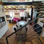 Loft Americano In Villa