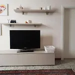 La Casa Azzurra Del Borgo San Giuliano