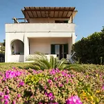 Lacona Mare By Helloelba