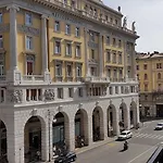 Trieste Center Rooms & Apartments