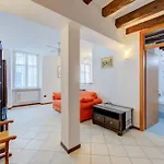 Casa Azzurra 150Mt From Lake - Happy Rentals