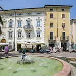 Residenza Rocca Del Lago 4 - Happy Rentals