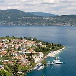 Gemma -Hilly Area- Relax With View Lake - Happy Rentals