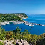 Appartamenti Mare Azzurro
