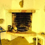 Villa Con Giardino Privato, Tre Camere, Due Bagni