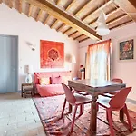Residence La Mandolata Apartments W Pool & Parking!