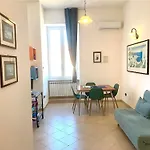 Casa Di Carlo Al Vomero