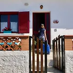 La Casa Delle Ortensie Guest House