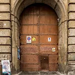 B&B Ruffo Di Bagnara Palazzo Monumentale