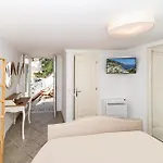 Maison Mari