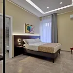 Palm Suites