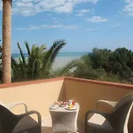 Helios Hotel