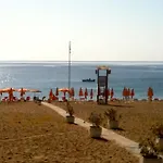 Estella Club