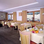 Garni Hotel Bel Vert
