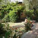 Residence E B&B Villamirella