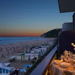 Hotel Cavalluccio Marino