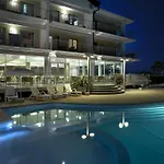 Casa Del Mar