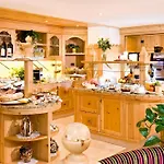 Boutique Hotel Diana