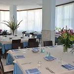 Hotel Real