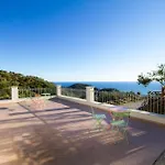 Country House “ Il Mandorlo”