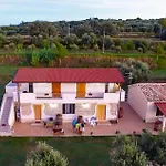 1 Bedroom Gorgeous Apartment In Zambrone