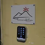 Tammurriata Nera Bedroom