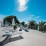Villa Con Piscina Con 8 Camere Matrimoniali Ad Anacapri, By La Canostra Capri