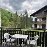 Valley Hideaway With Private Garden Near Como Lake