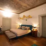 Palazzo Diomede Carafa Santangelo Luxury Rooms