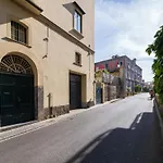 La Mela - De Vivo Realty