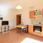 1 Bedroom Lovely Apartment In Domaso