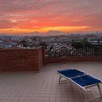 Monolocale Con Terrazza A Pochi Passi Dal Mare Con Stabilimento Balneare Convenzionato