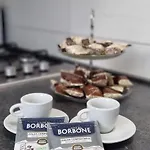Room'S Stromboli