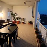 Armareaoverseassuites 1